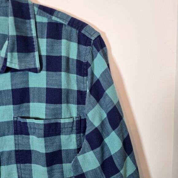 L.L.Bean Cotton Button Down Men's Medium Long Sleeve Blue Green Plaid Shirt - Picture 5 of 10